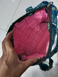 Handbag