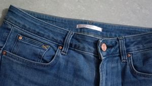 LEE jeans