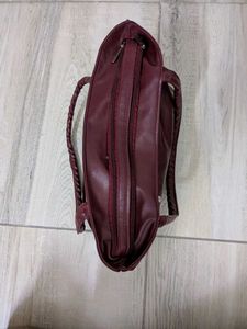 Burgundy shoulder Bag