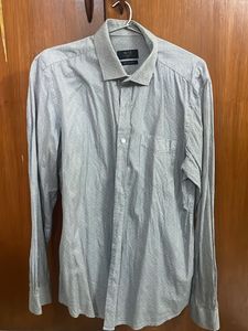 Semi formal Shirt, Lightly Used, Good Condition
