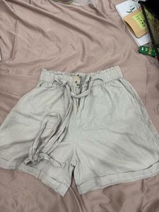 High-Waisted Linen Shorts