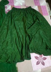 Green &amp; Gold Embroidered Salwar Kameez