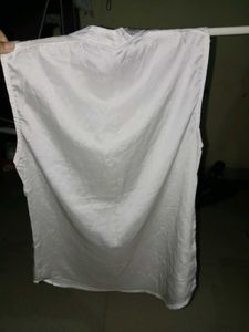 Elegant White Sleeveless Top