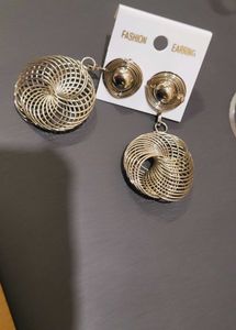 Earpiece