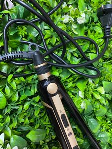 3 in 1 hair styler with free gifts