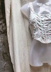 8277. Floral Corset Top