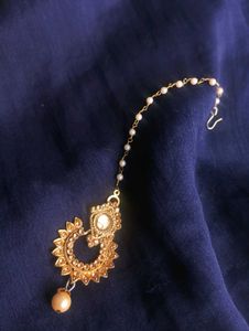 Elegant Maang Tikka Set