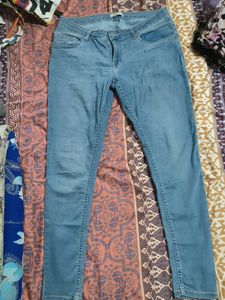 PEOPLE Light Blue Slim Fit Jeans