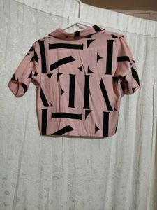 Pink &amp; Black Print Short Sleeve Button-Down