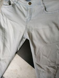 Light Shade Jeans