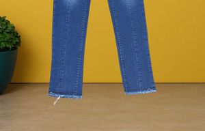 F@04 Size-26 Slim Jeans