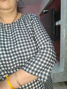 Gingham Print Tunic Top with Free Gift 🧧