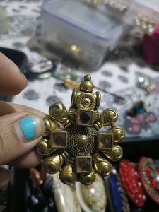 Saree pin