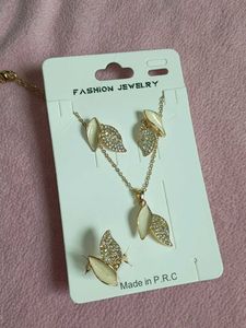 SALE Pendant Set
