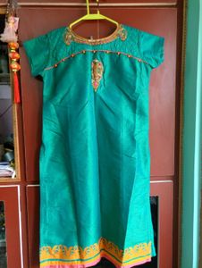 Green Kurthi