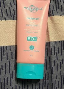 Aqualogica Dewy Radiance Sunscreen