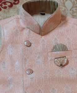 Sleeveless Kurta