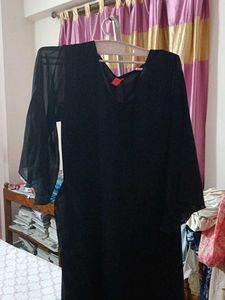 Elegant Black midi dress