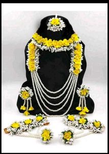 Floral Jewellery Set