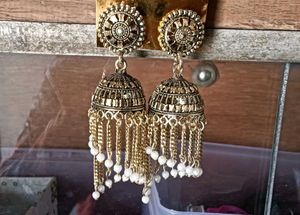 2 combo Long Earrings