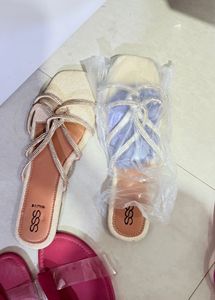 (1 Pair ) Size 7 (41) Good Condition