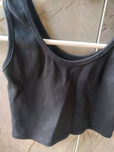 Cropped basic tank top