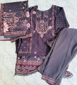 Elegant Women&#39;s Ethnic Kurta Set