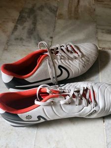Nike Sports Shoes