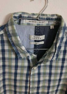 Men&#39;s Casual Checkered Shirt