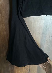 Black Bell Sleeve Crop Top