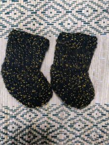 Hand-Woven Cap &amp; Socks Set - 2