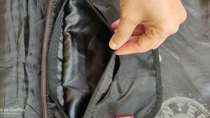 Edwin Brown 'E' Messenger Bag