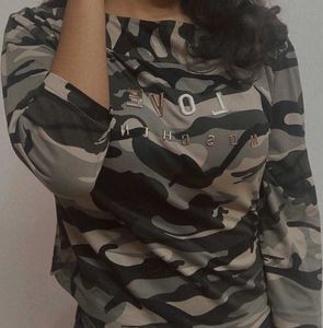 Soft Military Print Sleeved Crop Top