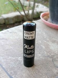 Nude Matte Lipstick