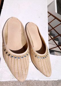 Women&#39;s Jutti