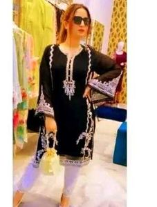 Pakistani Kurta Set