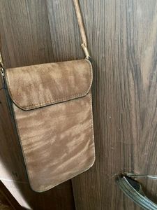 Brown Leather Slingbag