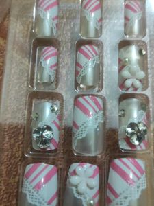 Artificial Bebo Nails