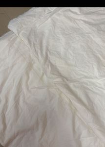 Pure cotton white fabric.