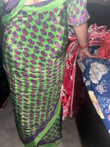 crepe green saree