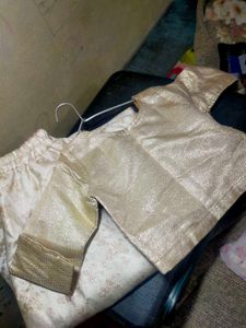 kids - Lehenga choli.