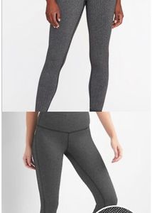 Gap Yoga Leggings
