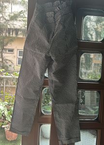 26 High Waist Black&amp; White Check Girls Trouser