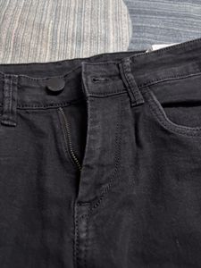 Black Jeans