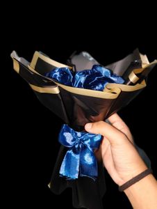 a cute customize bouquet