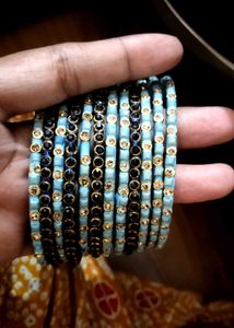 5 Set Bangles With Rajasthani Chooda