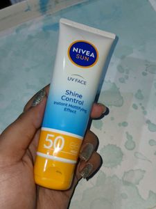Nivea UV Face Sunscreen