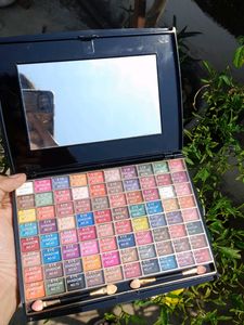 Eyeshadow Palette - 80 Shades