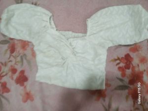 White Puff Sleeve Crop Top