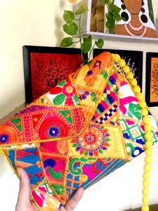 Ethnic Slingbag
